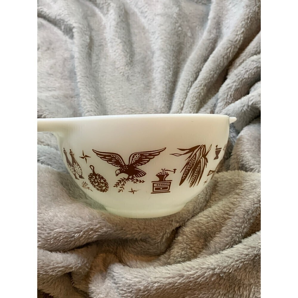 Pyrex Early American Bowl - Picture 3 of 7